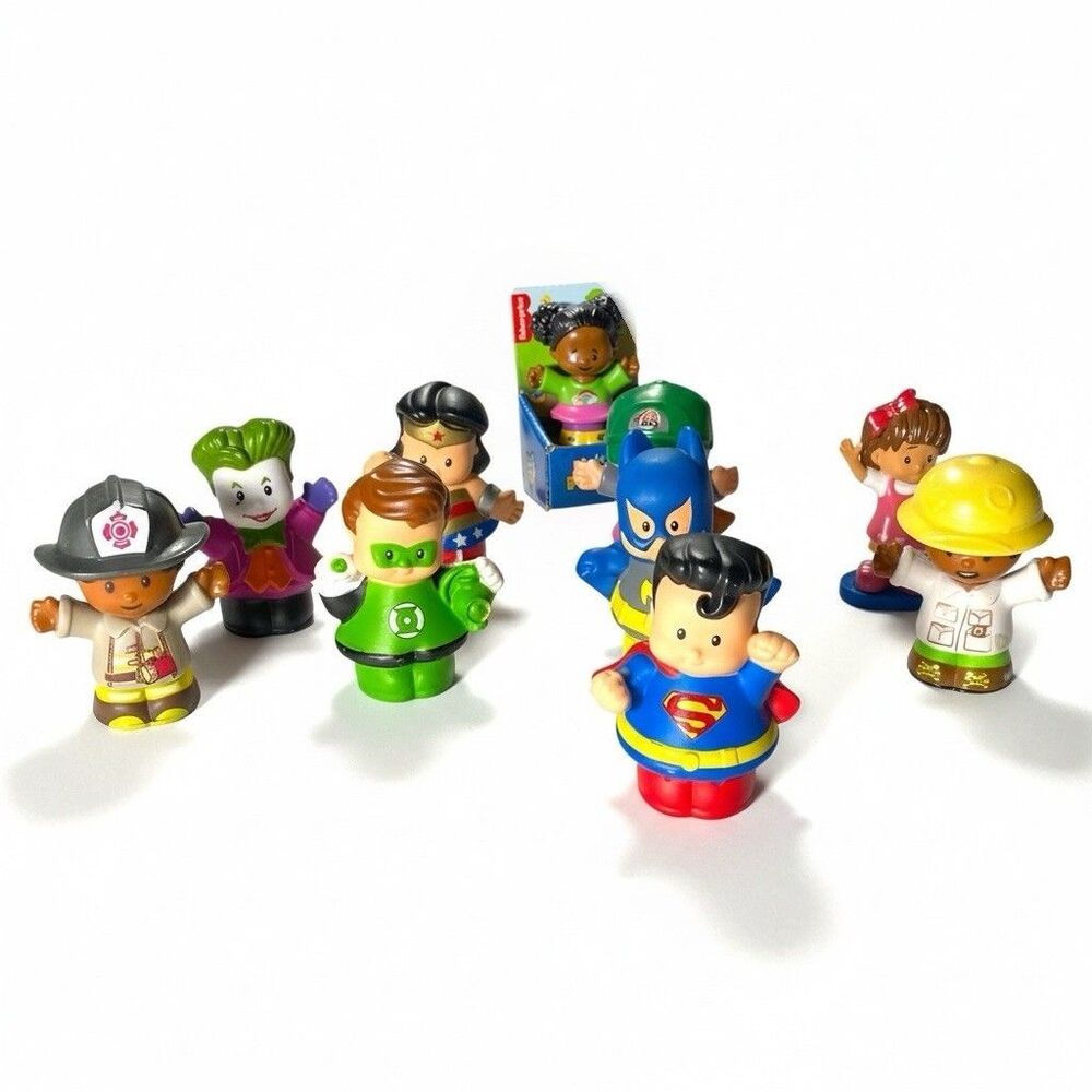 Fisher-Price Little People DC Super Friends Lot of 10 Batman Superman Joker Robi